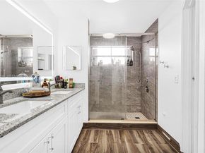 1975 NW 191st Ave, Pembroke Pines FL 33029