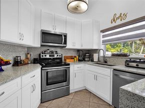 1975 NW 191st Ave, Pembroke Pines FL 33029