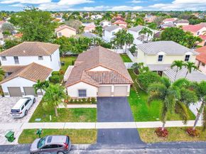 1975 NW 191st Ave, Pembroke Pines FL 33029