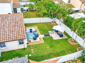 1975 NW 191st Ave, Pembroke Pines FL 33029
