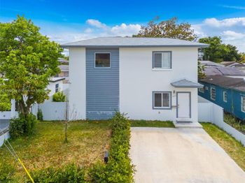 1426 NW 74th St