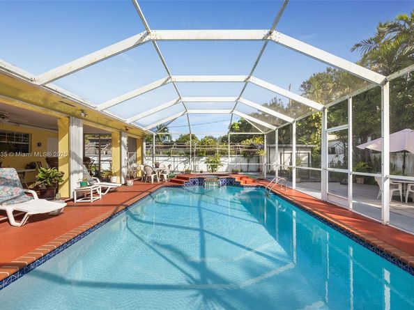 5936 SW 29th St, Miami FL 33155