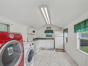 5936 SW 29th St, Miami FL 33155