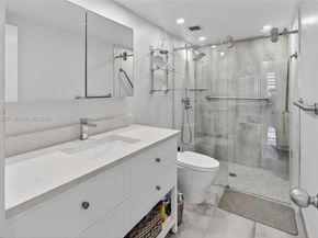 1985 S Ocean Dr 22H, Hallandale Beach FL 33009