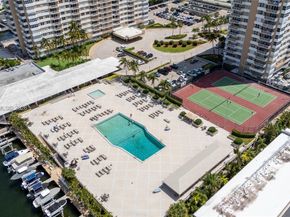 1985 S Ocean Dr 22H, Hallandale Beach FL 33009