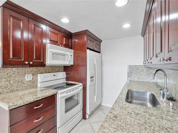 3116 Newport U 3116, Deerfield Beach FL 33442