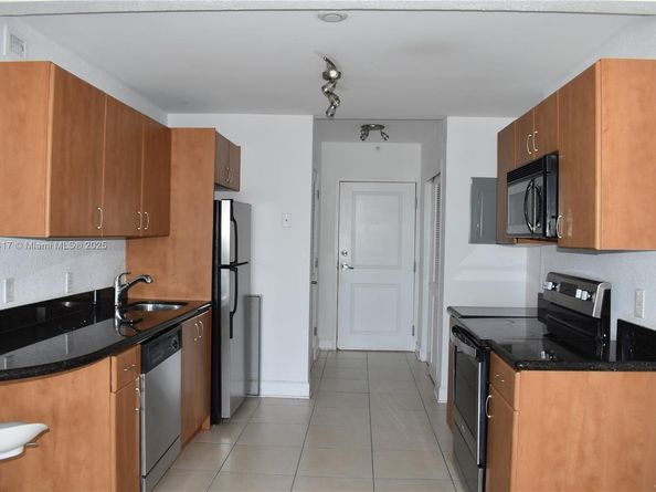 401 N 69th St 1003, Miami Beach FL 33141
