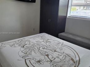 2531 Whale Harbor Ln, Fort Lauderdale FL 33312