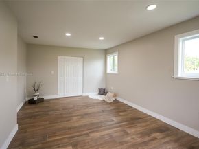 19450 SW 125th Ave, Miami FL 33177