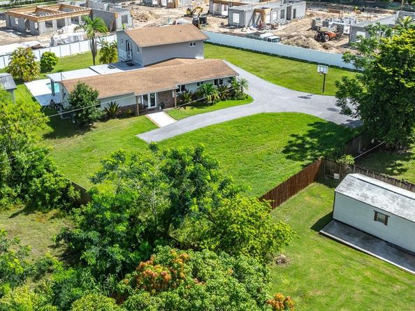 19450 SW 125th Ave, Miami FL 33177