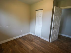 19450 SW 125th Ave, Miami FL 33177