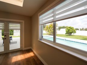 19450 SW 125th Ave, Miami FL 33177
