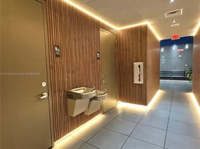 2602 E Hallandale Beach Blvd R703, Hallandale Beach FL 33009