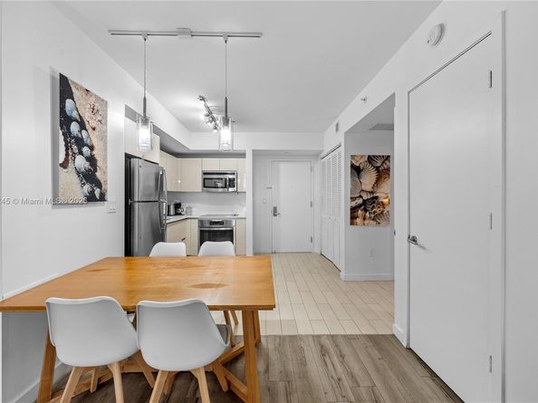 2602 E Hallandale Beach Blvd R703, Hallandale Beach FL 33009