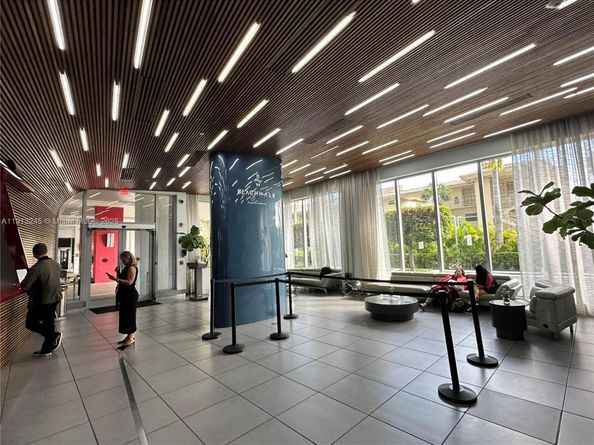 2602 E Hallandale Beach Blvd R703, Hallandale Beach FL 33009