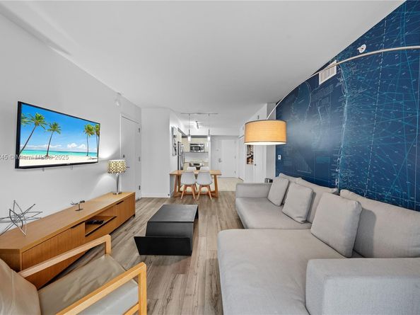 2602 E Hallandale Beach Blvd R703, Hallandale Beach FL 33009