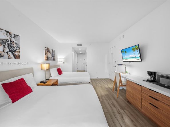 2602 E Hallandale Beach Blvd R703, Hallandale Beach FL 33009