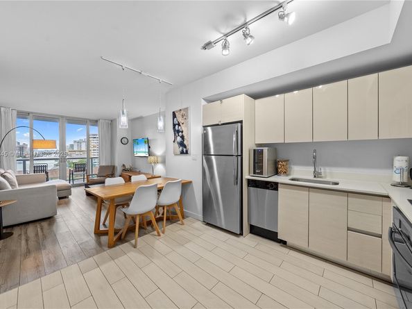 2602 E Hallandale Beach Blvd R703, Hallandale Beach FL 33009