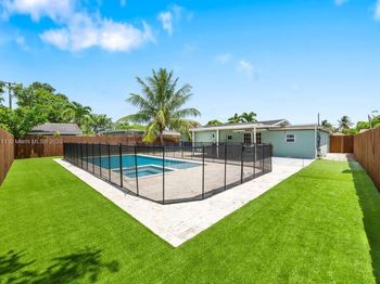 4313 SW 50th St