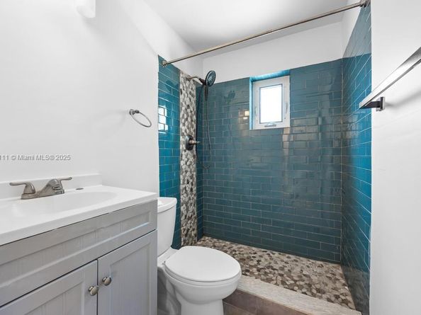 4313 SW 50th St, Dania Beach FL 33314