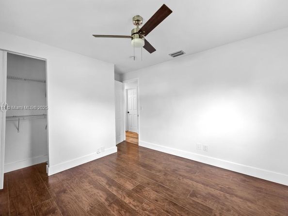 4313 SW 50th St, Dania Beach FL 33314