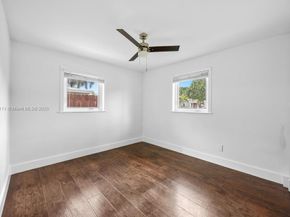 4313 SW 50th St, Dania Beach FL 33314