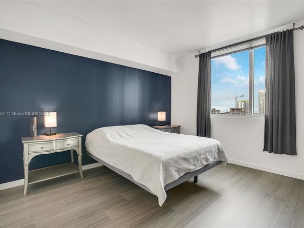 Undisclosed Address #A11899707, Miami FL 33131