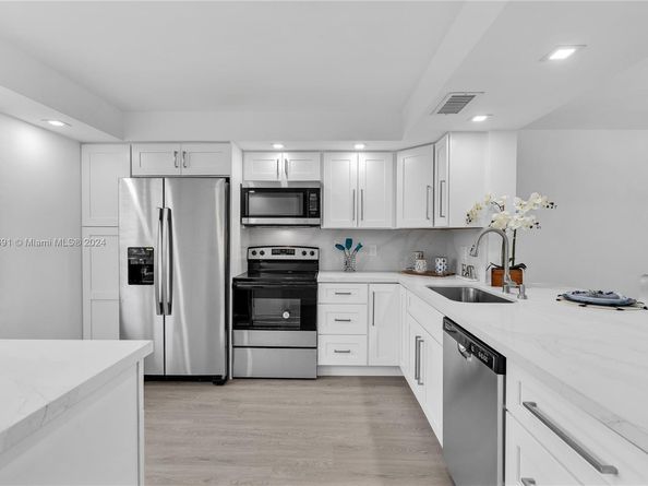 3301 Aruba Way F3, Coconut Creek FL 33066