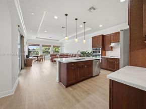 8055 NW 117th Way, Parkland FL 33076