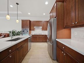 8055 NW 117th Way, Parkland FL 33076