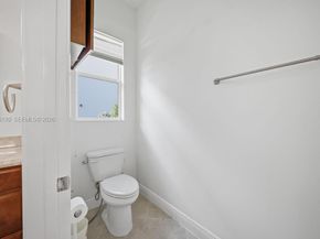 8055 NW 117th Way, Parkland FL 33076