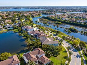 8055 NW 117th Way, Parkland FL 33076