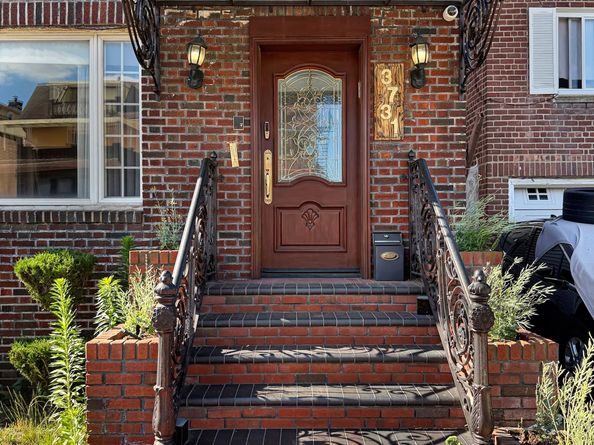 3731 Maple Avenue, Brooklyn NY 11224