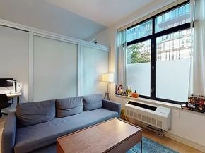 21-45 44th Drive 1I, Queens NY 11101