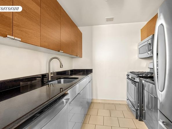 199 Bowery 6B, New York NY 10002