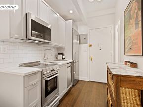 24 5th Avenue 722, New York NY 10011