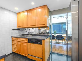 340 East 64th Street 17M, New York NY 10065