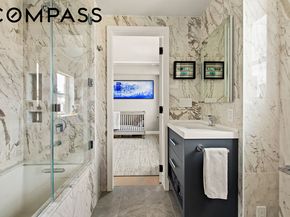 165 East 72nd Street 19L, New York NY 10021