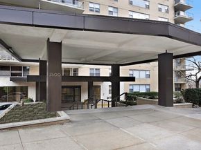2500 Johnson Avenue 20C, Bronx NY 10463