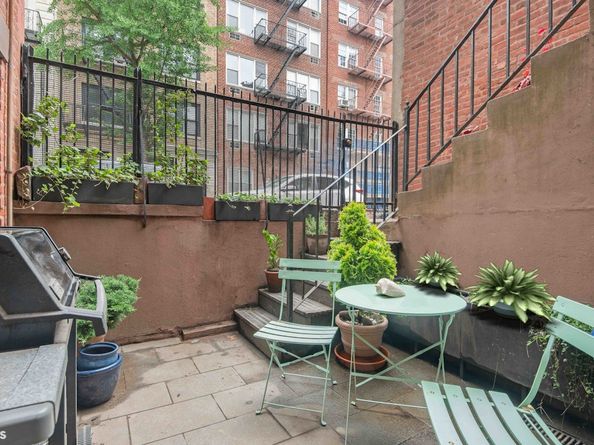 40 Orange Street, Brooklyn NY 11201