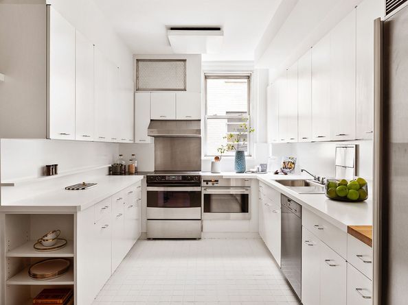 33 East 70th Street 9D, New York NY 10021