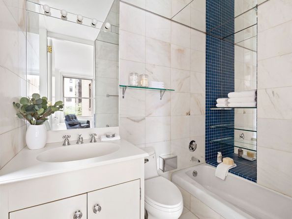 33 East 70th Street 9D, New York NY 10021