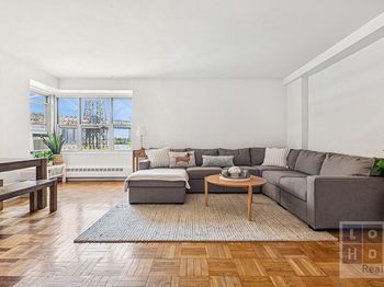 455 Fdr Drive