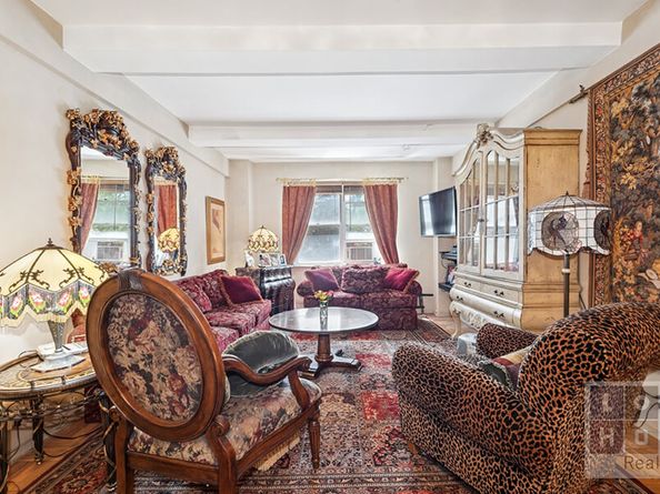 550 Grand Street J2F, New York NY 10002