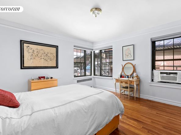 50 Park Terrace W 1B, New York NY 10034