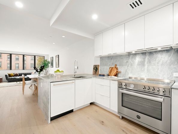 78 1st Place 3, Brooklyn NY 11231