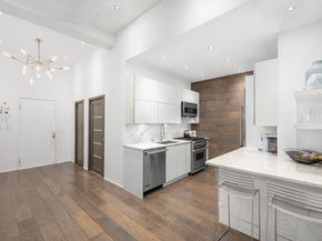 21 East 22nd Street 2B, New York NY 10010