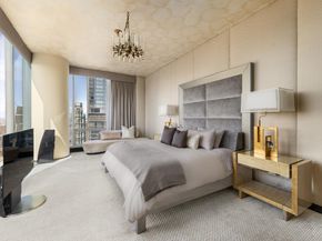 157 West 57th Street 52B, New York NY 10019