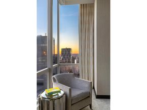 157 West 57th Street 52B, New York NY 10019