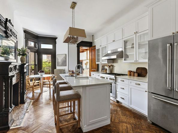 698 St Marks Avenue, Brooklyn NY 11216